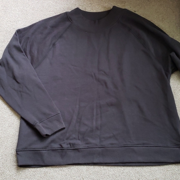 SO Tops - So Sweatshirt